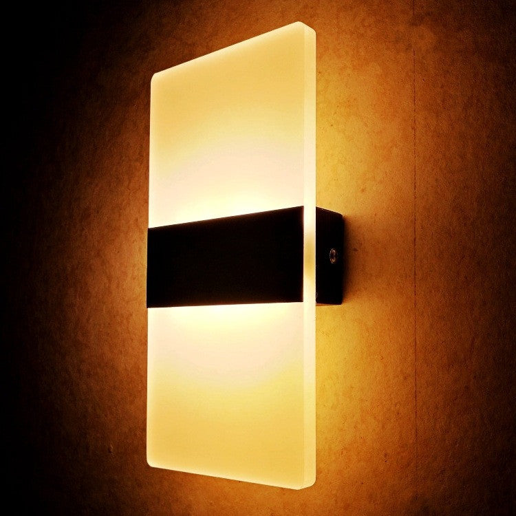Indoor Sensing USB Rechargeable Wall Lamp